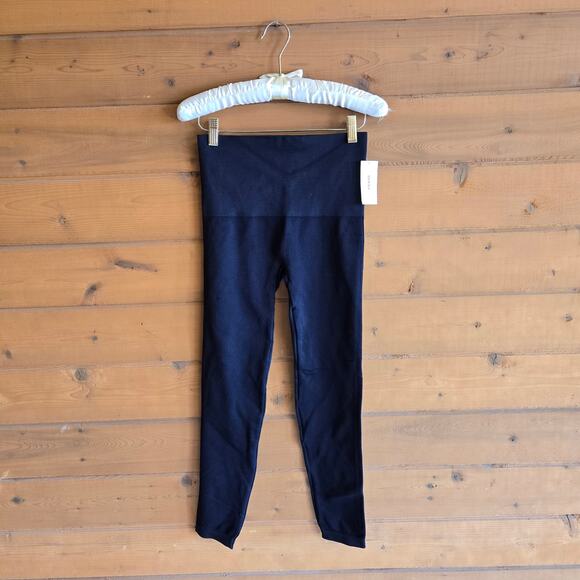 Spanx Look At Me Now Legging Very Black NWT Large High Rise Pull On Smoothing - Picture 2 of 6